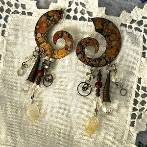 Vintage 70’s/80’s Boho Artistan Swirl Glass Metal Dangle Earrings